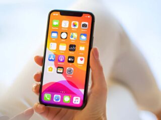 Repairing the iPhone Screen